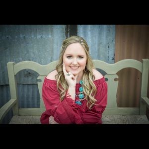 Meet your Posher, Lindsay